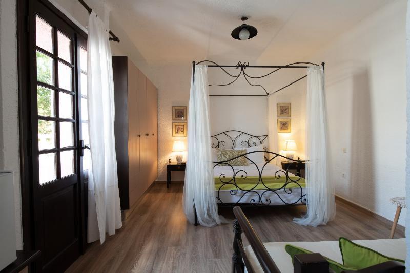 Porto Maltese Boutique Estate Hotel Agios Nikolaos  Ngoại thất bức ảnh